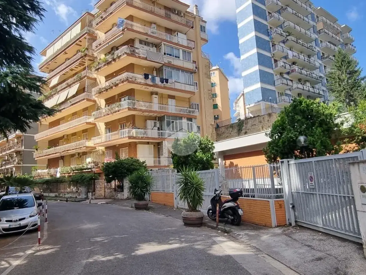 Negozio in Via Francesco Netti, Napoli, {3} - Foto 2