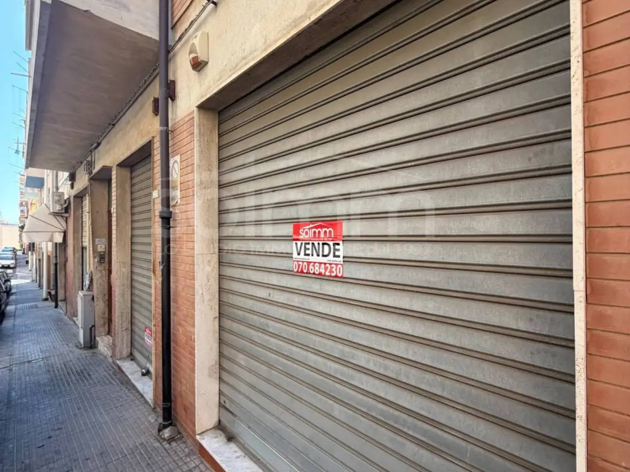 Negozio in Via Pasubio 22/a, Cagliari, {3} - Foto 1