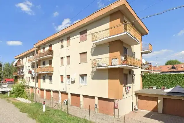 Apartament in Via Giuseppe Giusti, Gallarate - Photo 1