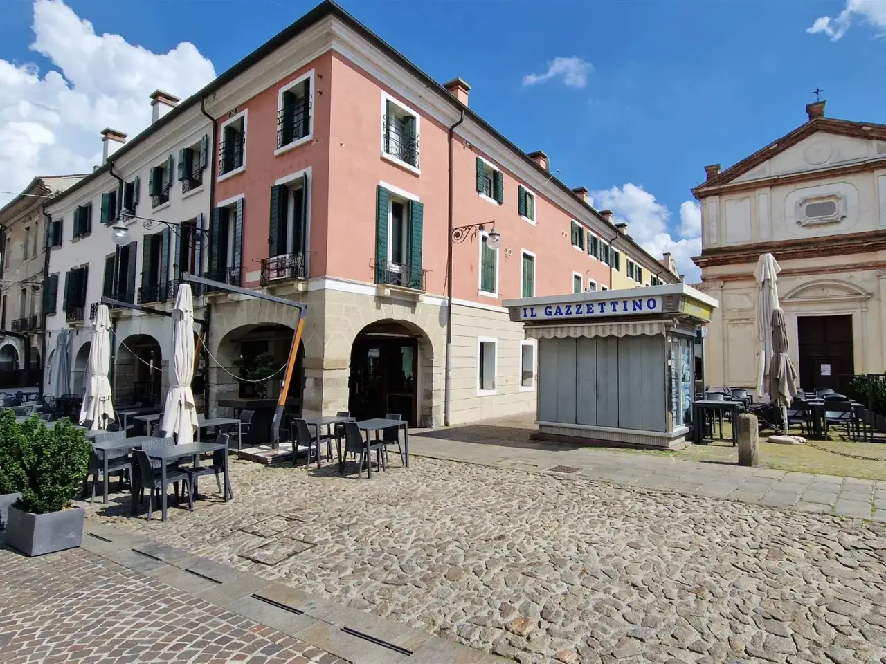 Ufficio in , Este, {3} - Foto 1