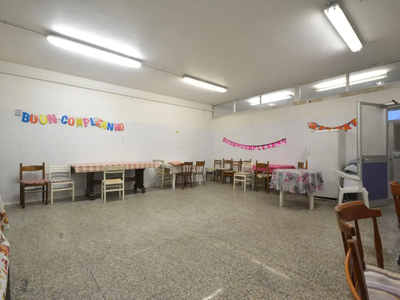 Locale commerciale in . Donato 55100, Lucca, {3} - Foto 1