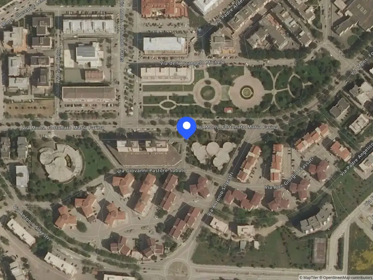 Magazzino in Via Marcantonio Coda, 15 15, Foggia, {3} - Foto 1