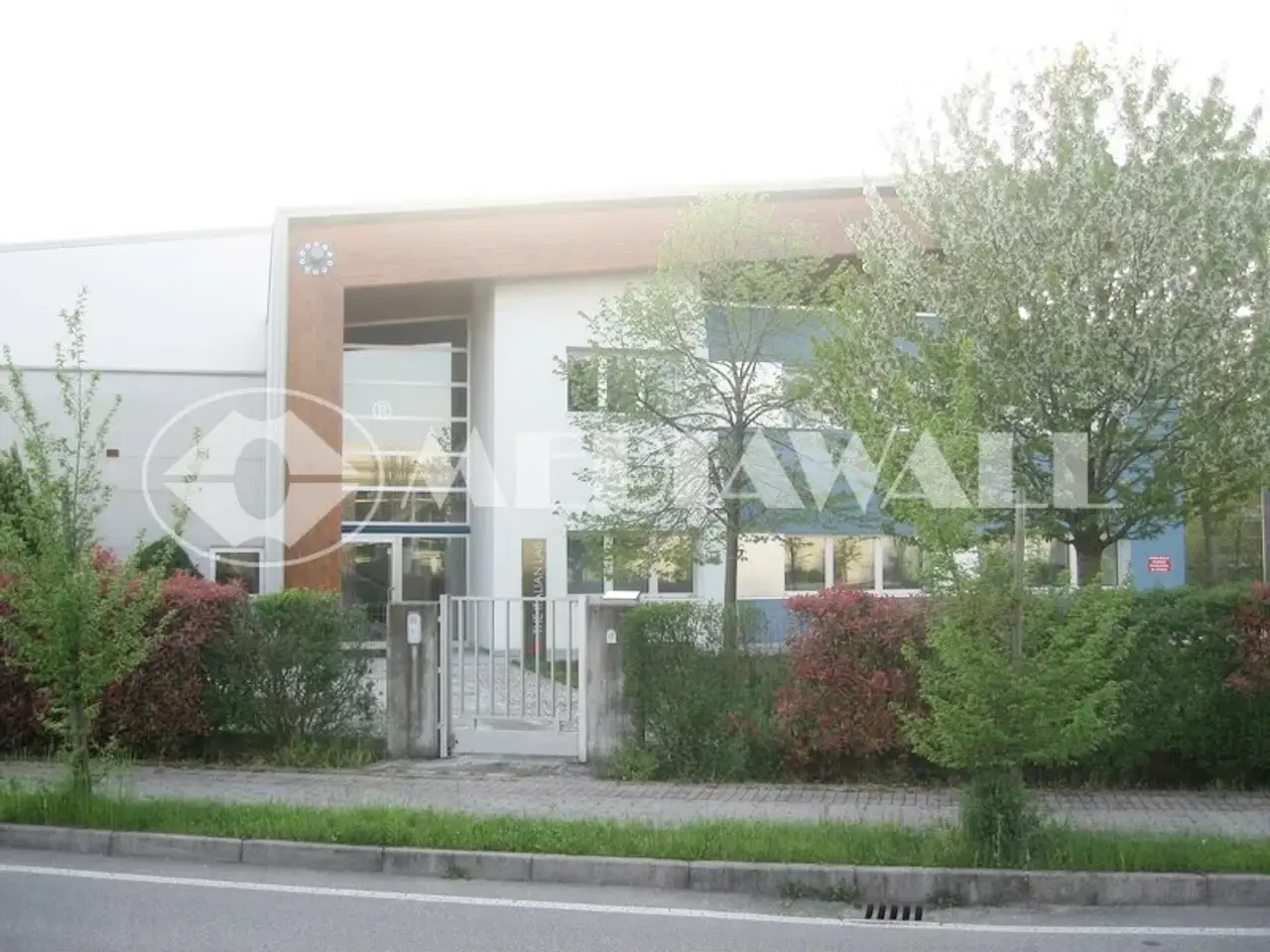 Capannone in Via Luciano Savio 8a, Pordenone, {3} - Foto 2