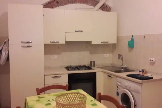 2-room flat in Via Cesare Battisti, Pisa - Photo 1