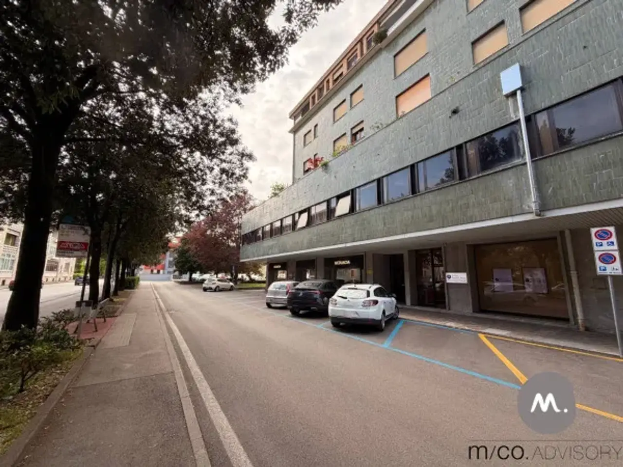 Ufficio in Via Guglielmo Oberdan 28, Pordenone, {3} - Foto 1