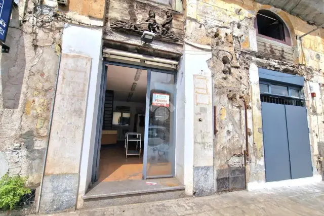 Negozio in Corso Calatafimi 25, Palermo - Foto 1