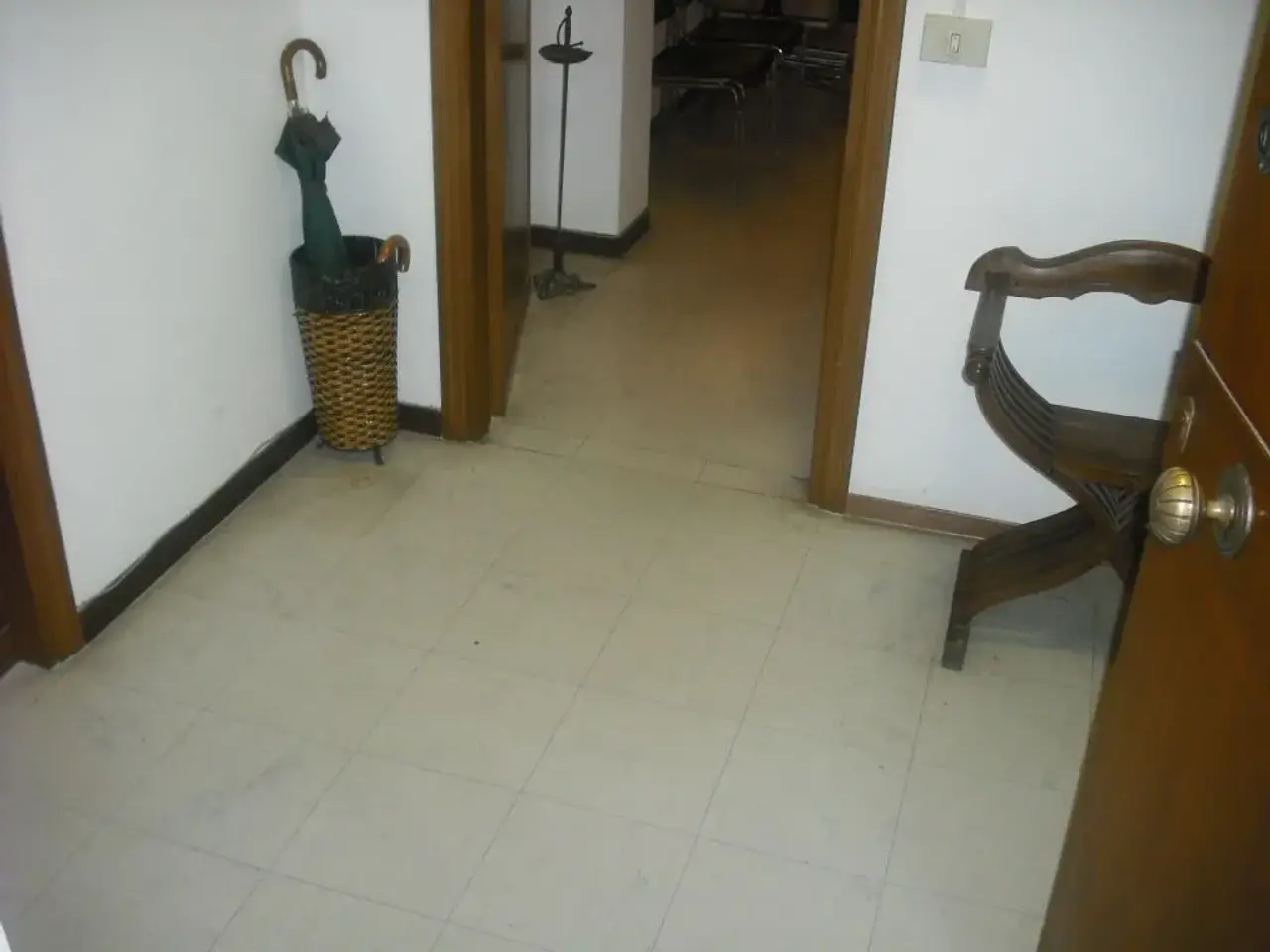 Ufficio in , Pontedera, {3} - Foto 1