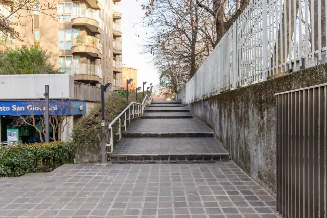 Gemeinschaftsbüro in Via Cesare da Sesto, Sesto San Giovanni - Foto 1