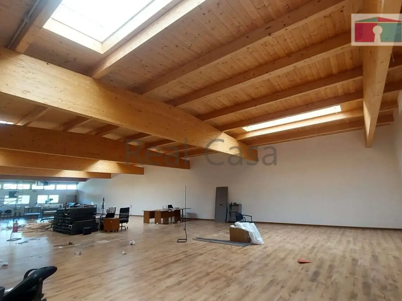 Palazzina commerciale in Via Emilia Ovest, Modena, {3} - Foto 2