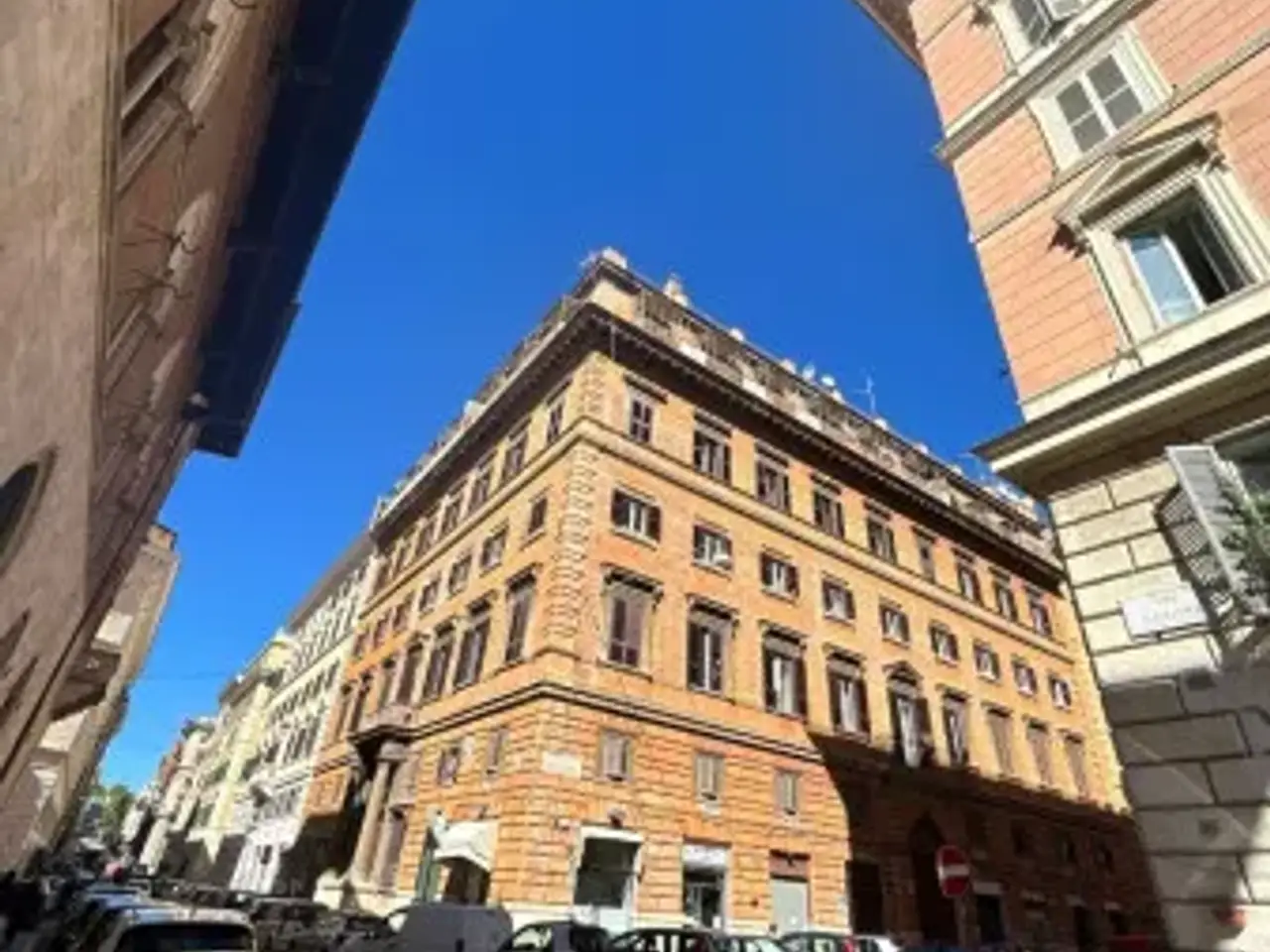 Ufficio in Via Raffaele Cadorna 29, Roma, {3} - Foto 2