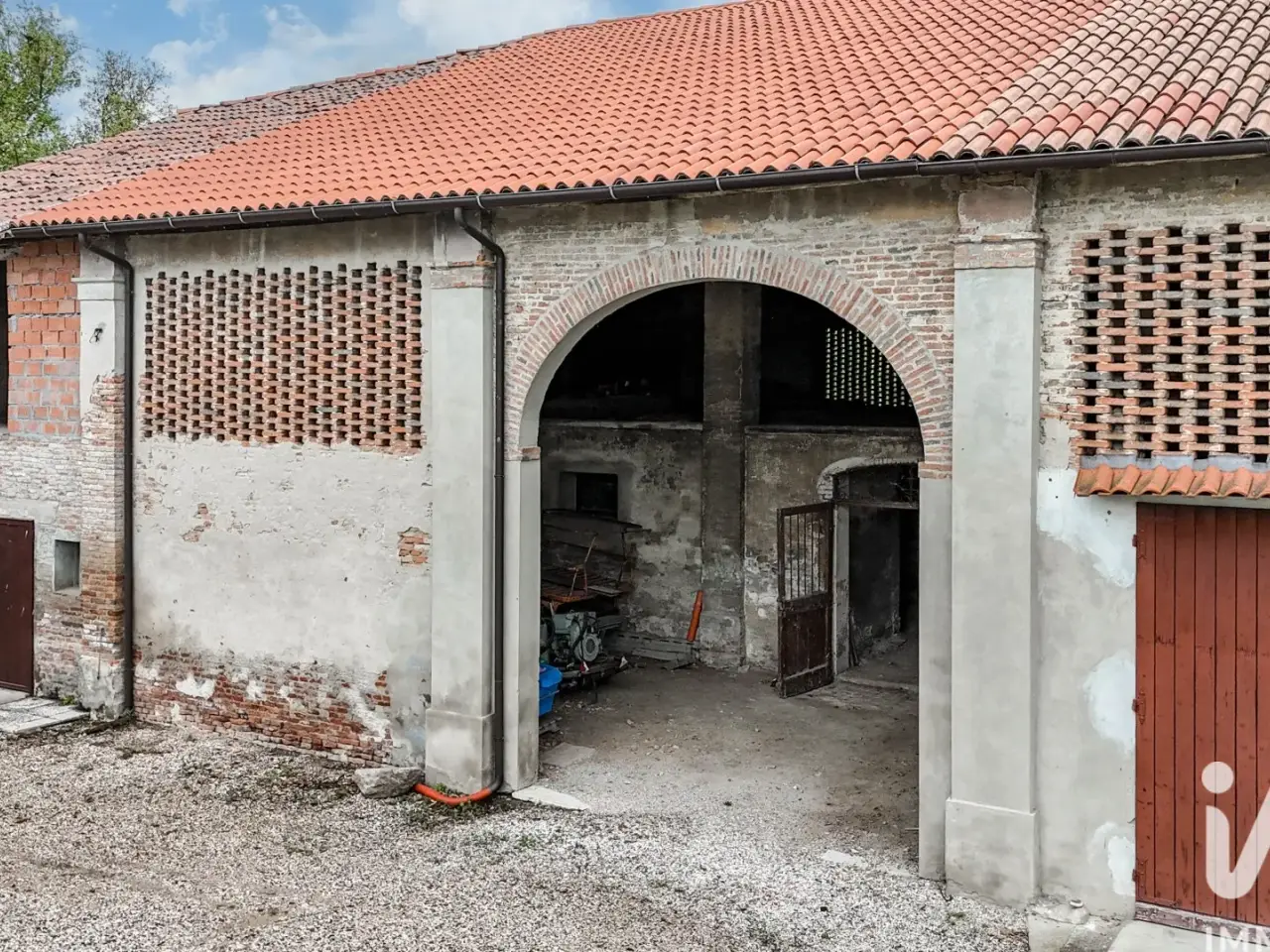 Magazzino in Via Acquedotto 100, Ferrara, {3} - Foto 1