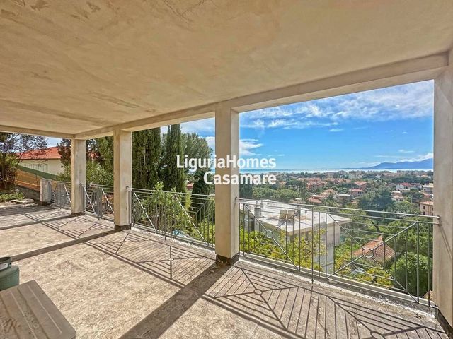 Villa in Via Coggiola, Bordighera - Foto 1