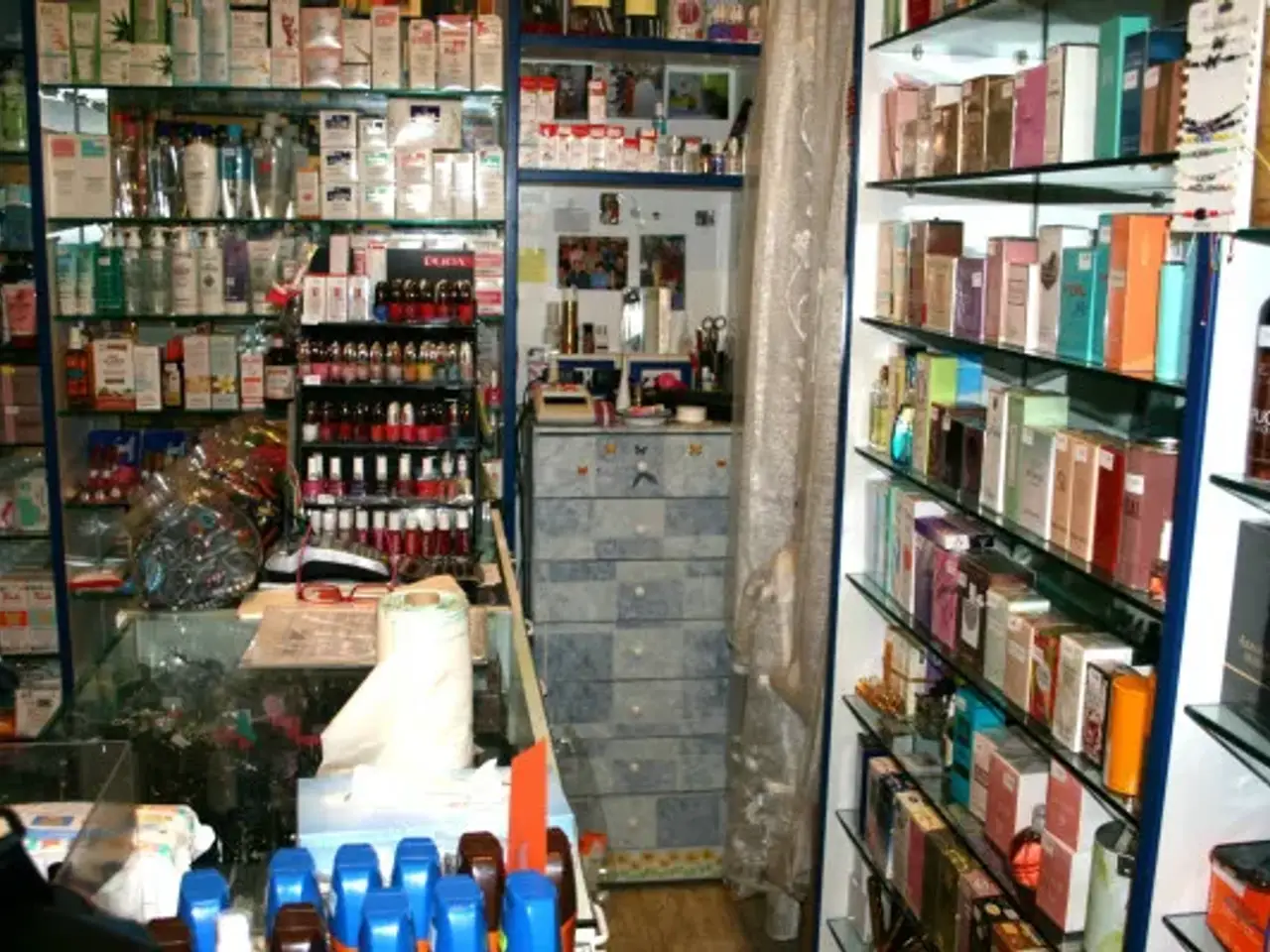 Negozio in , Ravenna, {3} - Foto 2