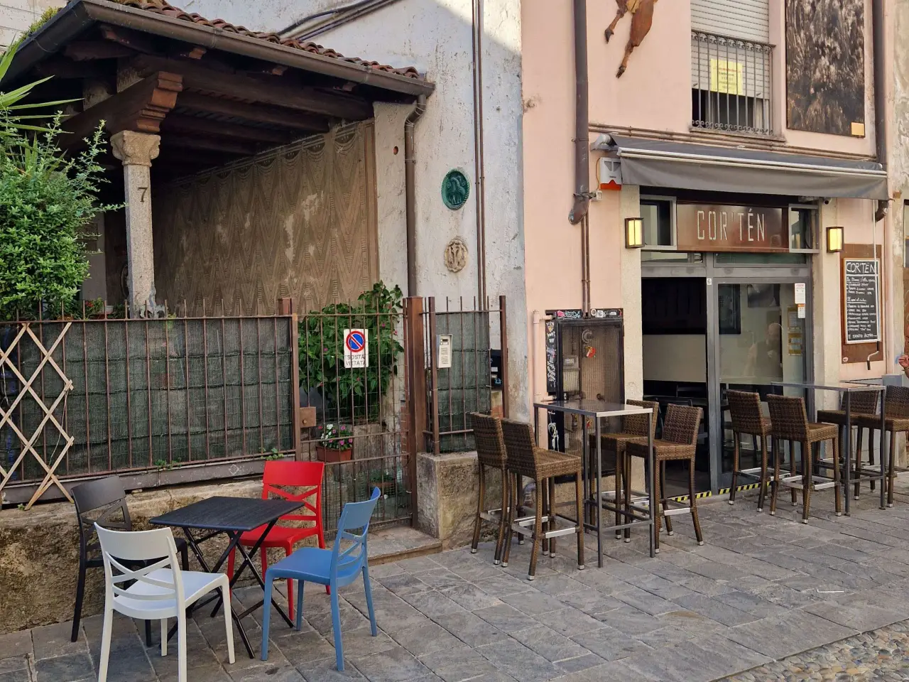 Negozio in , Varese, {3} - Foto 1