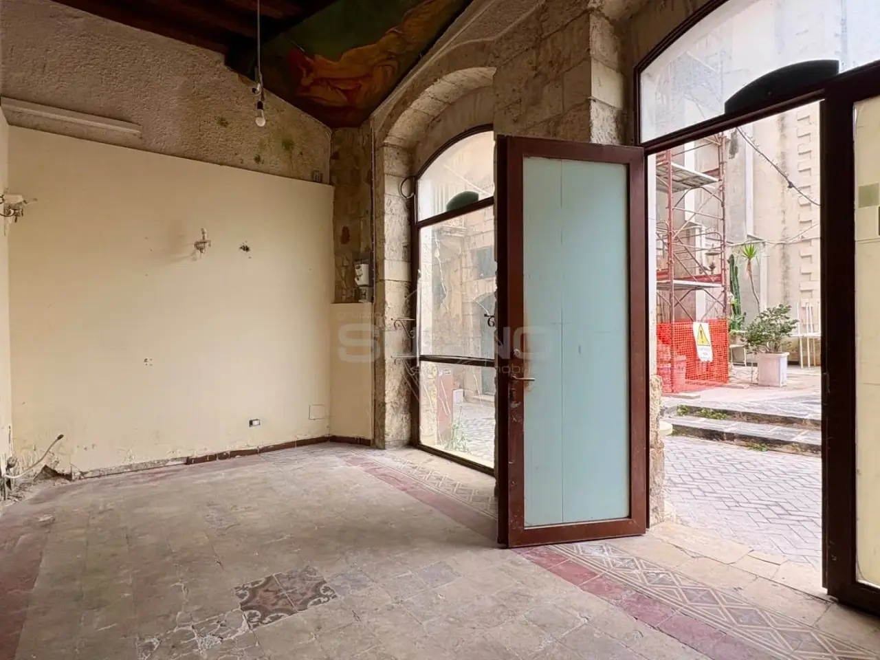 Negozio in Via del Consiglio Reginale 24, Siracusa, {3} - Foto 1