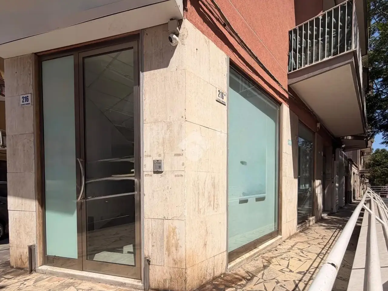 Negozio in Corso delle Province 214, Catania, {3} - Foto 2