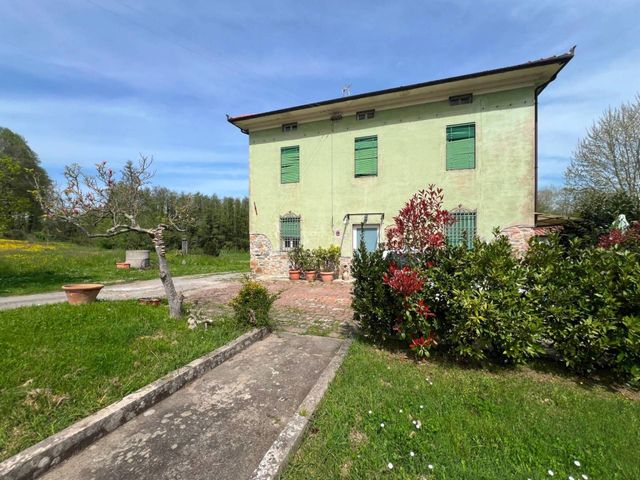 Country house or cottage in Via di Tiglio 599, Capannori - Photo 1