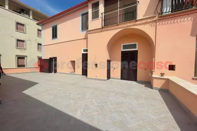 4-room flat in Via Roma 46, Terracina - Photo 1