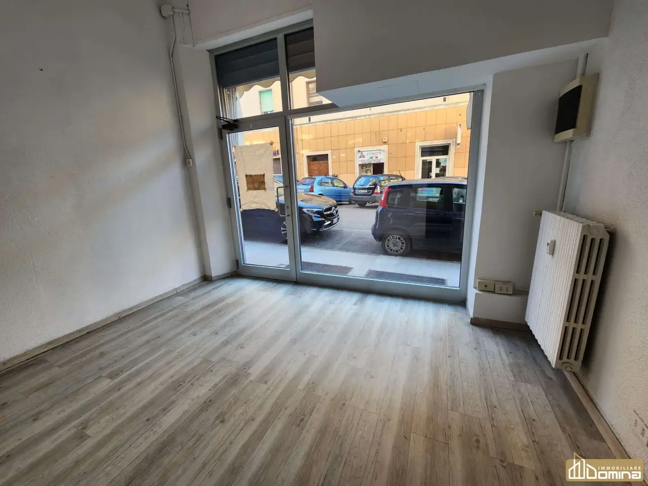 Negozio in Via Isonzo, Ancona, {3} - Foto 1