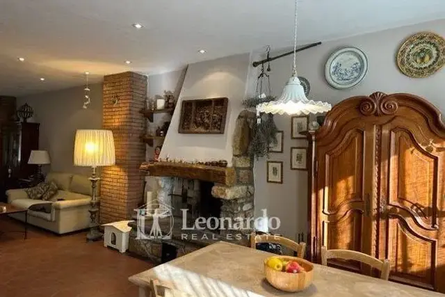 Detached house in {3}, Via Machiavelli - Photo 1