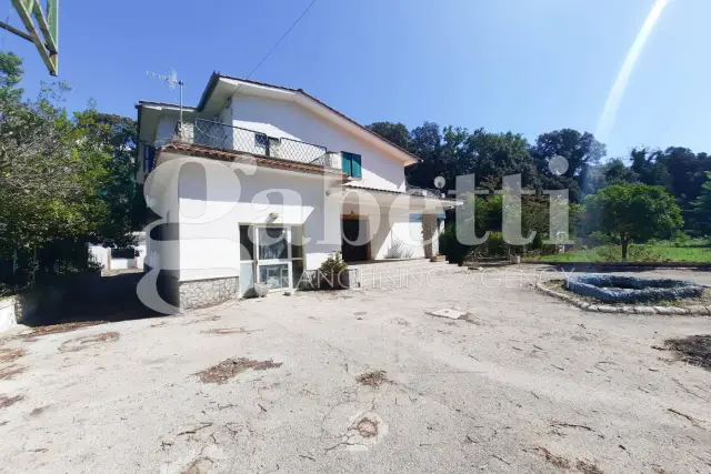 Villa in Via Madonna del Pantano 101, Giugliano in Campania - Foto 1