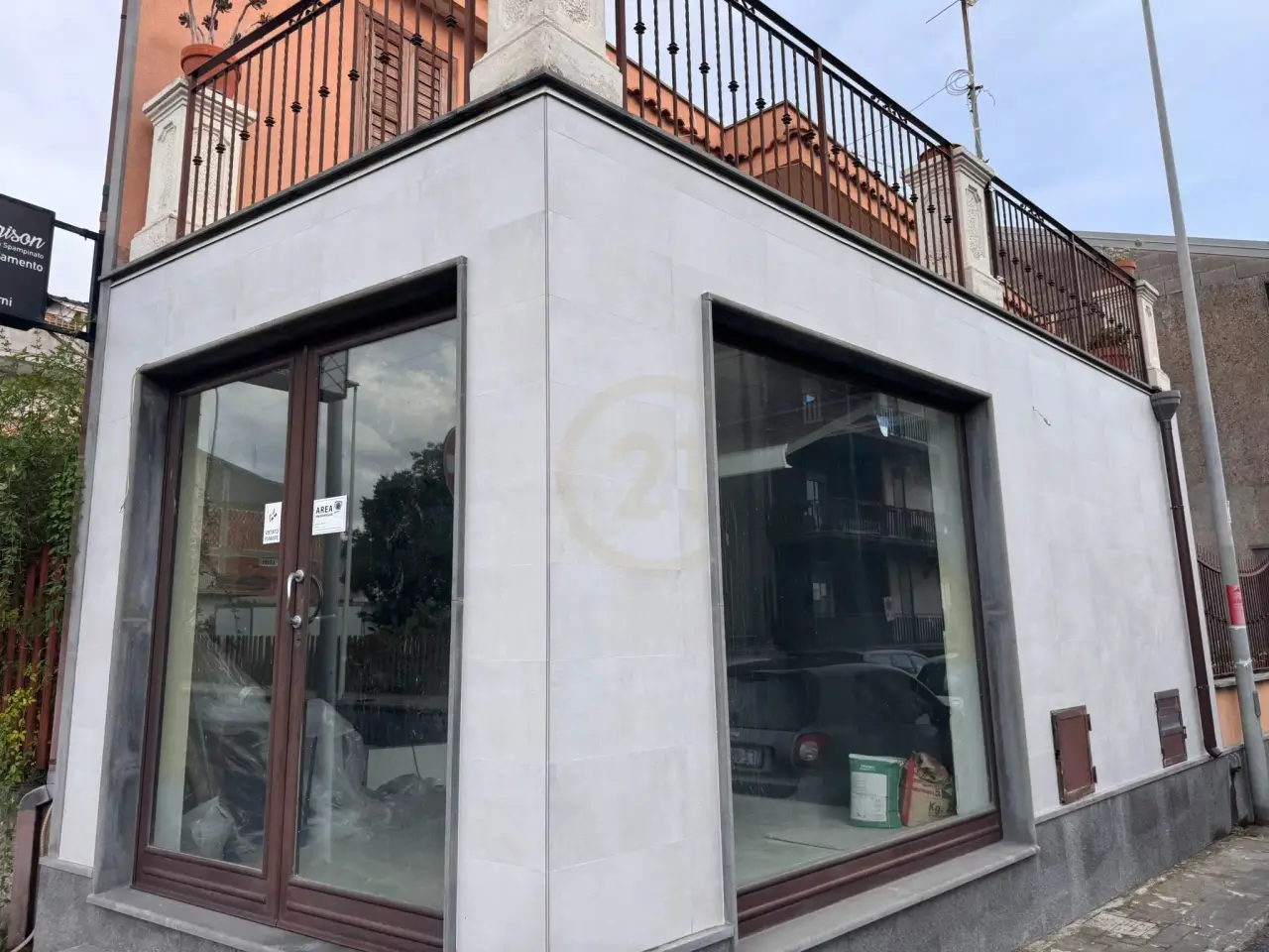 Palazzina commerciale in Via Francesco Crispi 72, Belpasso, {3} - Foto 1