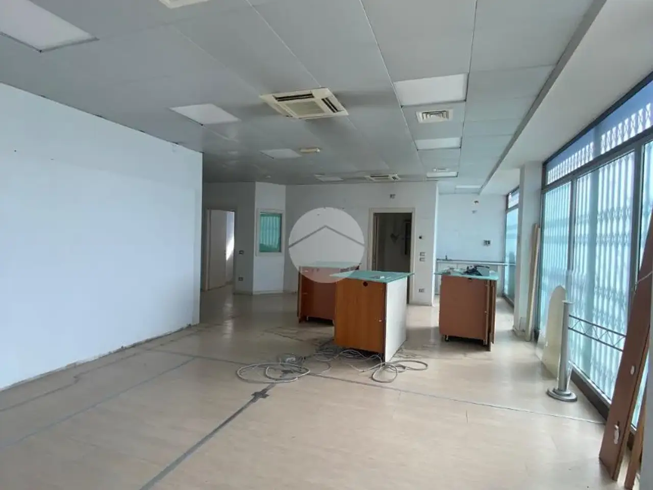 Negozio in Viale Brembo, Dalmine, {3} - Foto 1