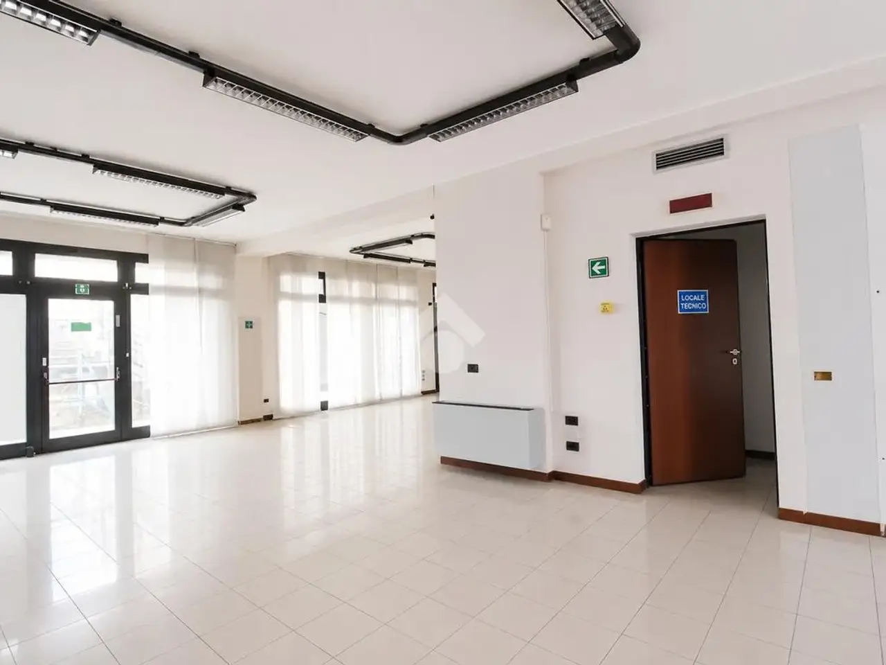 Ufficio in Via Raffaello Sanzio, Trezzano Rosa, {3} - Foto 2