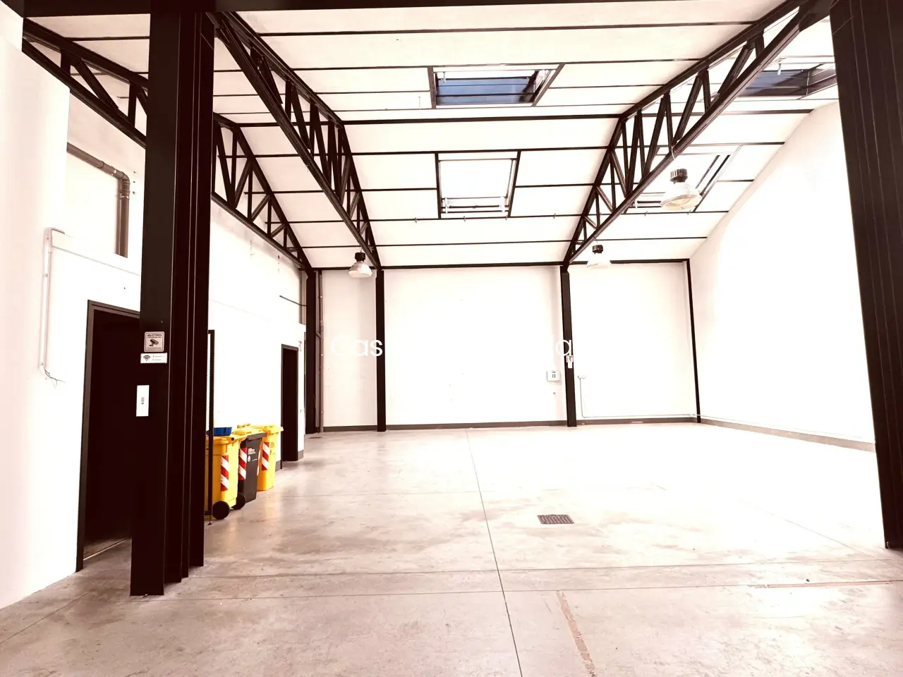 Palazzina commerciale in Via Adriano Zarini 97, Prato, {3} - Foto 2