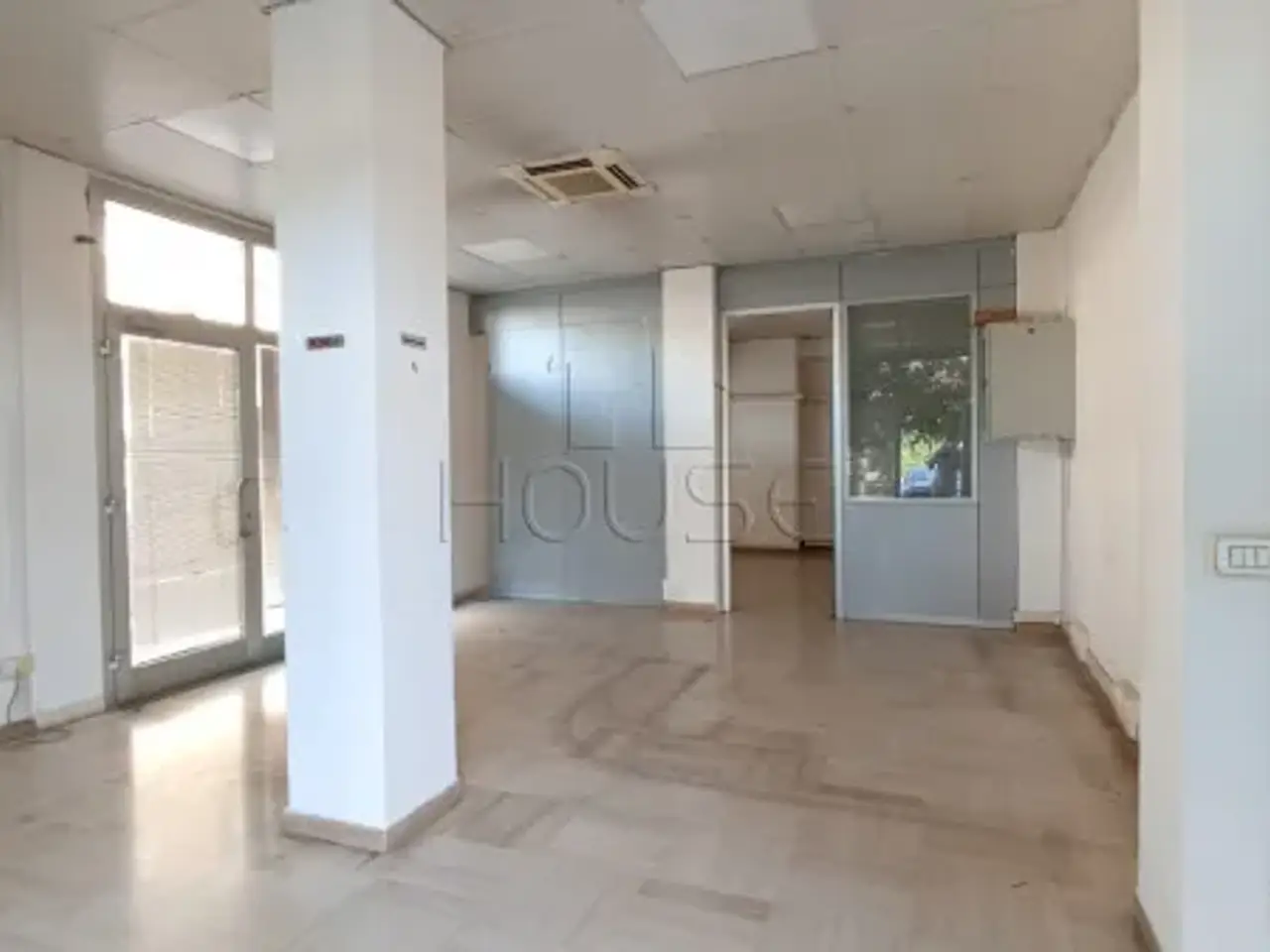 Negozio in Via Cipriani 3, Citta' Di Castello, {3} - Foto 1