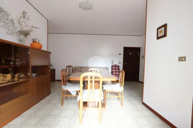 3-room flat in Via Mincio, Alba Adriatica - Photo 1