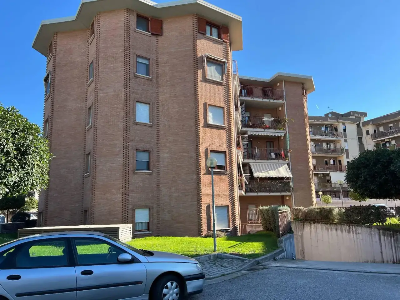 Ufficio in , Battipaglia, {3} - Foto 1