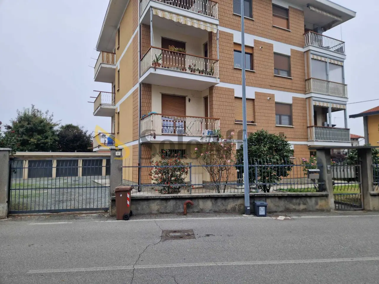 Parcheggio chiuso in Via Madonna della Neve 3, San Maurizio Canavese, {3} - Foto 2