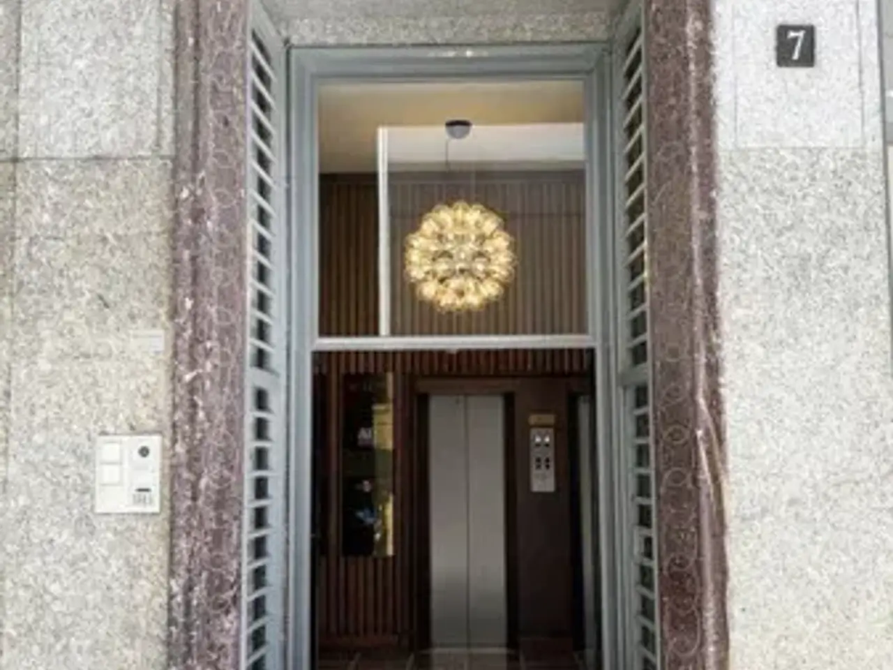 Ufficio in Via Maurizio Gonzaga 7, Milano, {3} - Foto 2