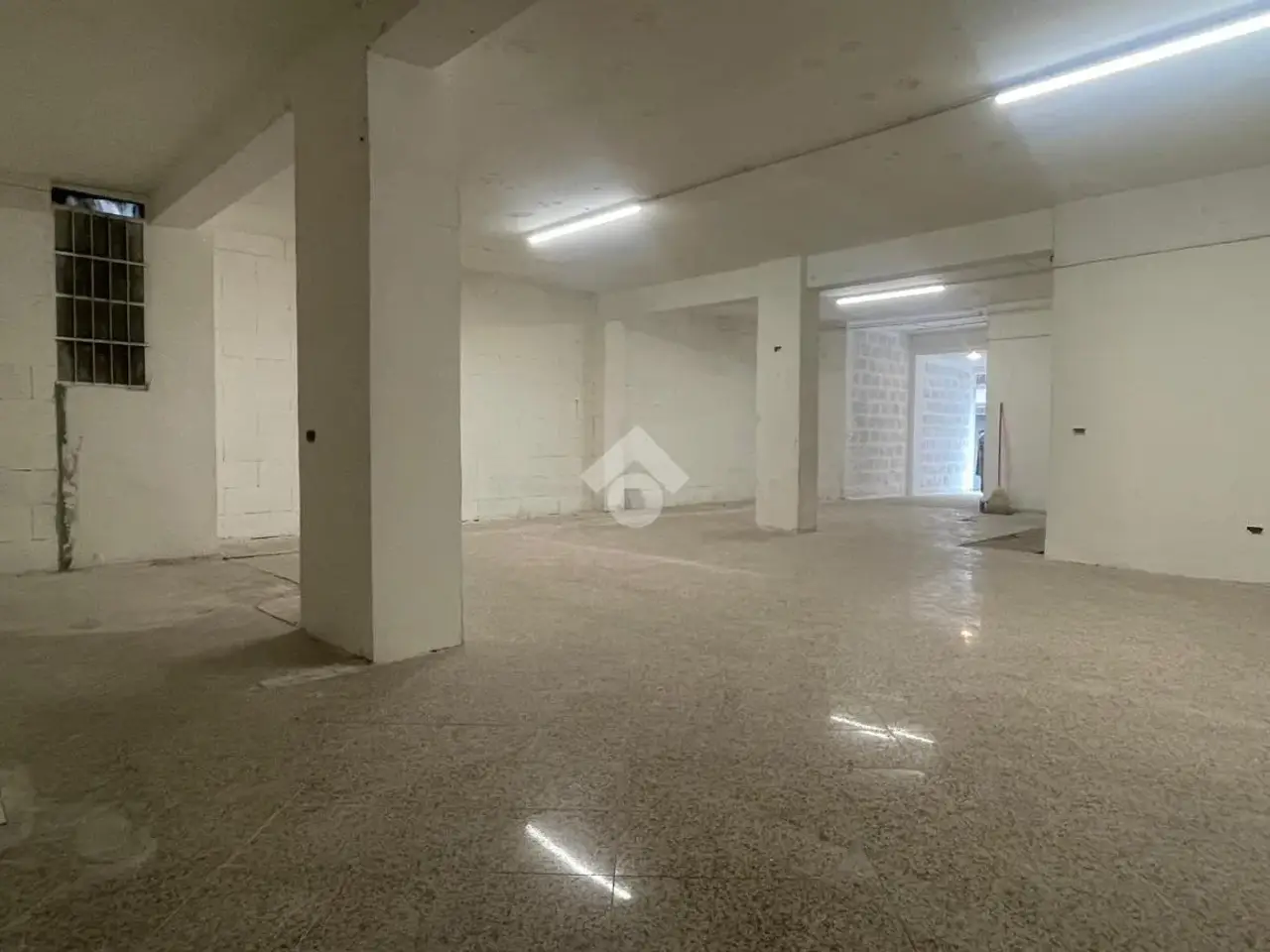 Laboratorio in Via degli Orti 14, Bologna, {3} - Foto 1