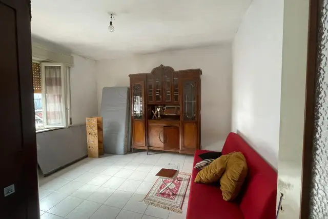 2-room flat in Via Trento, Vigevano - Photo 1