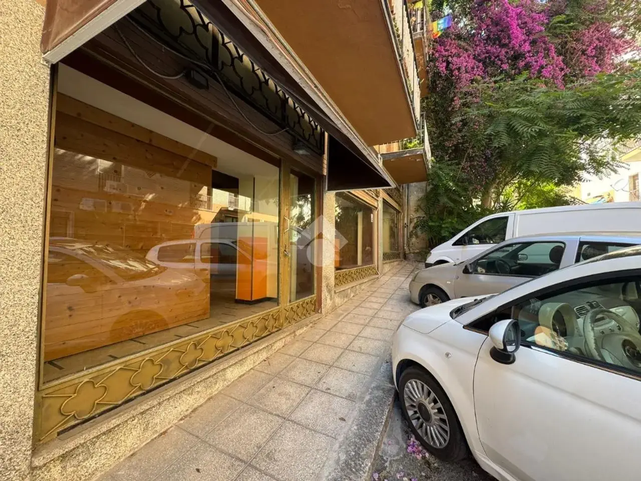 Negozio in Via Giuseppe Abba 26, Cagliari, {3} - Foto 2