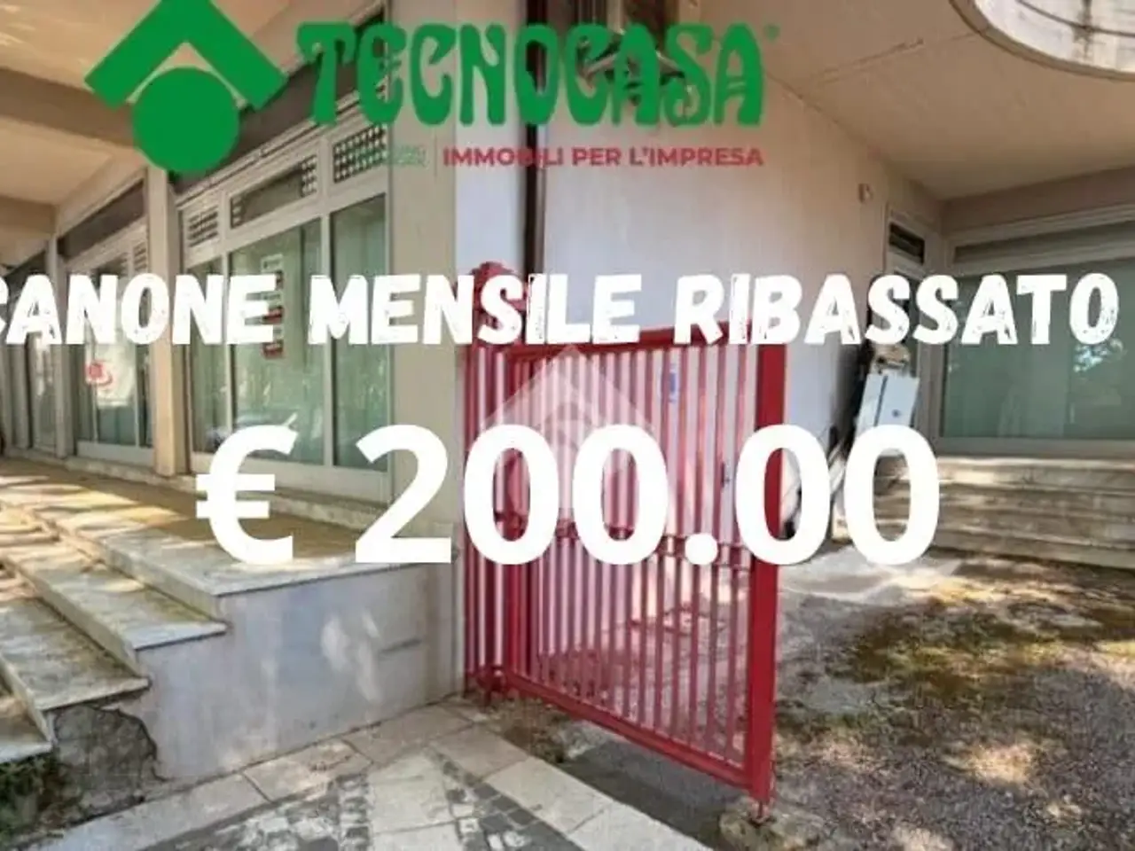 Negozio in Viale S. Modestino, Mercogliano, {3} - Foto 1