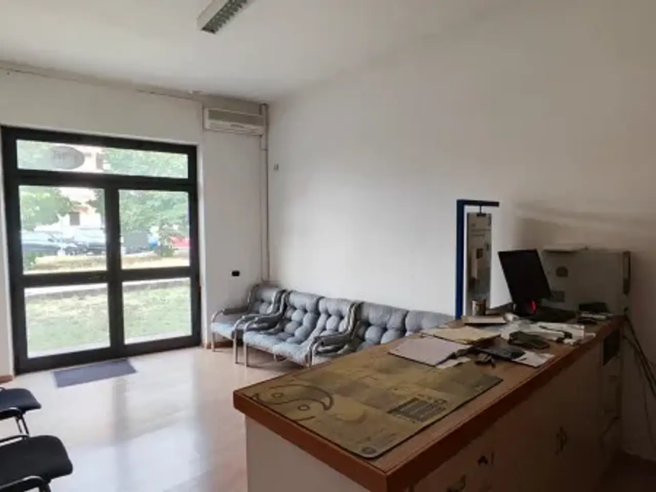 Negozio in Via Caduti sul Lavoro, Viterbo, {3} - Foto 1
