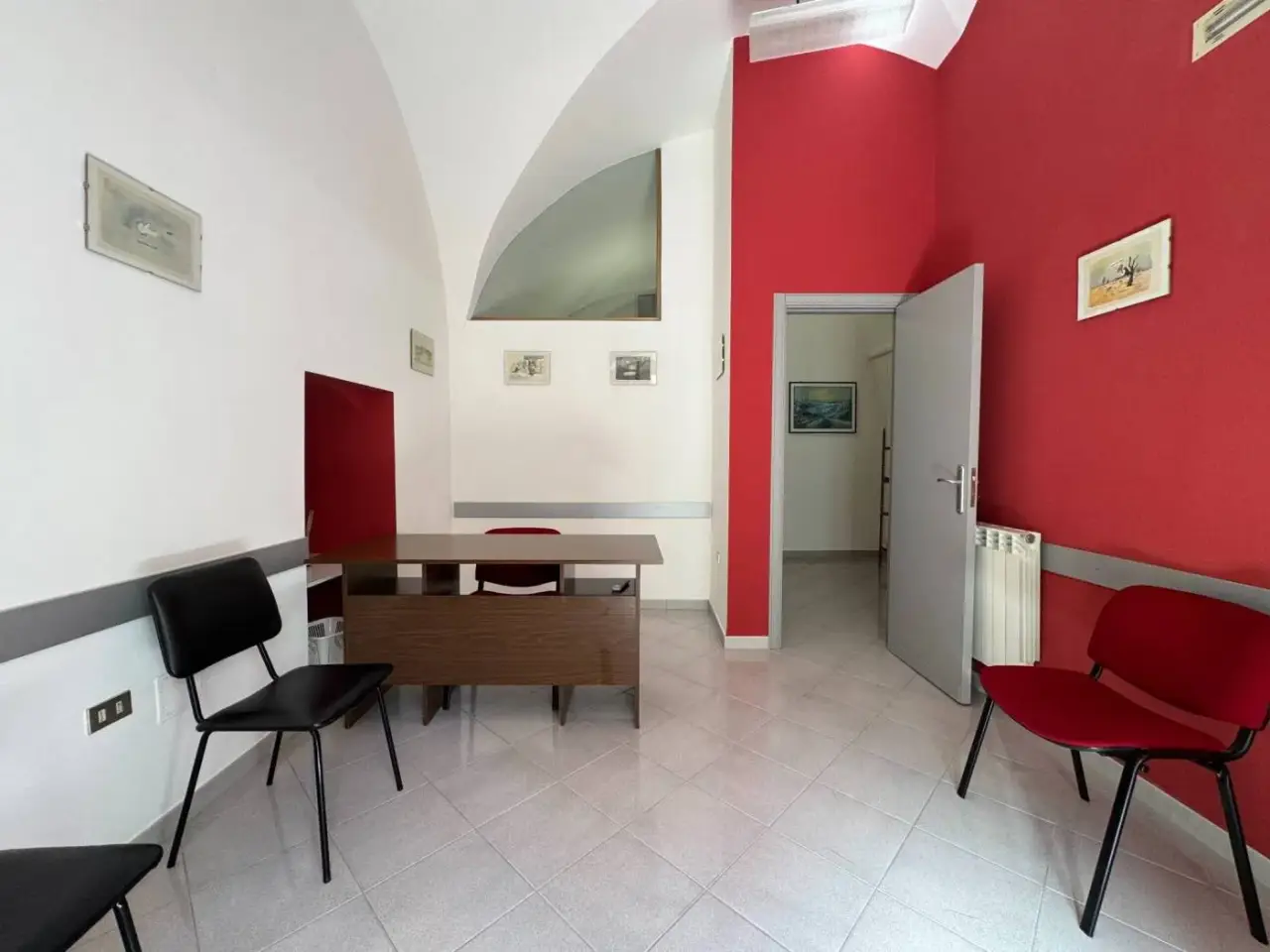 Ufficio in Via Giovanni Amendola 43, Ruvo Di Puglia, {3} - Foto 1