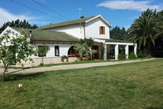 Villa in Via Ascoli, Foggia - Foto 1