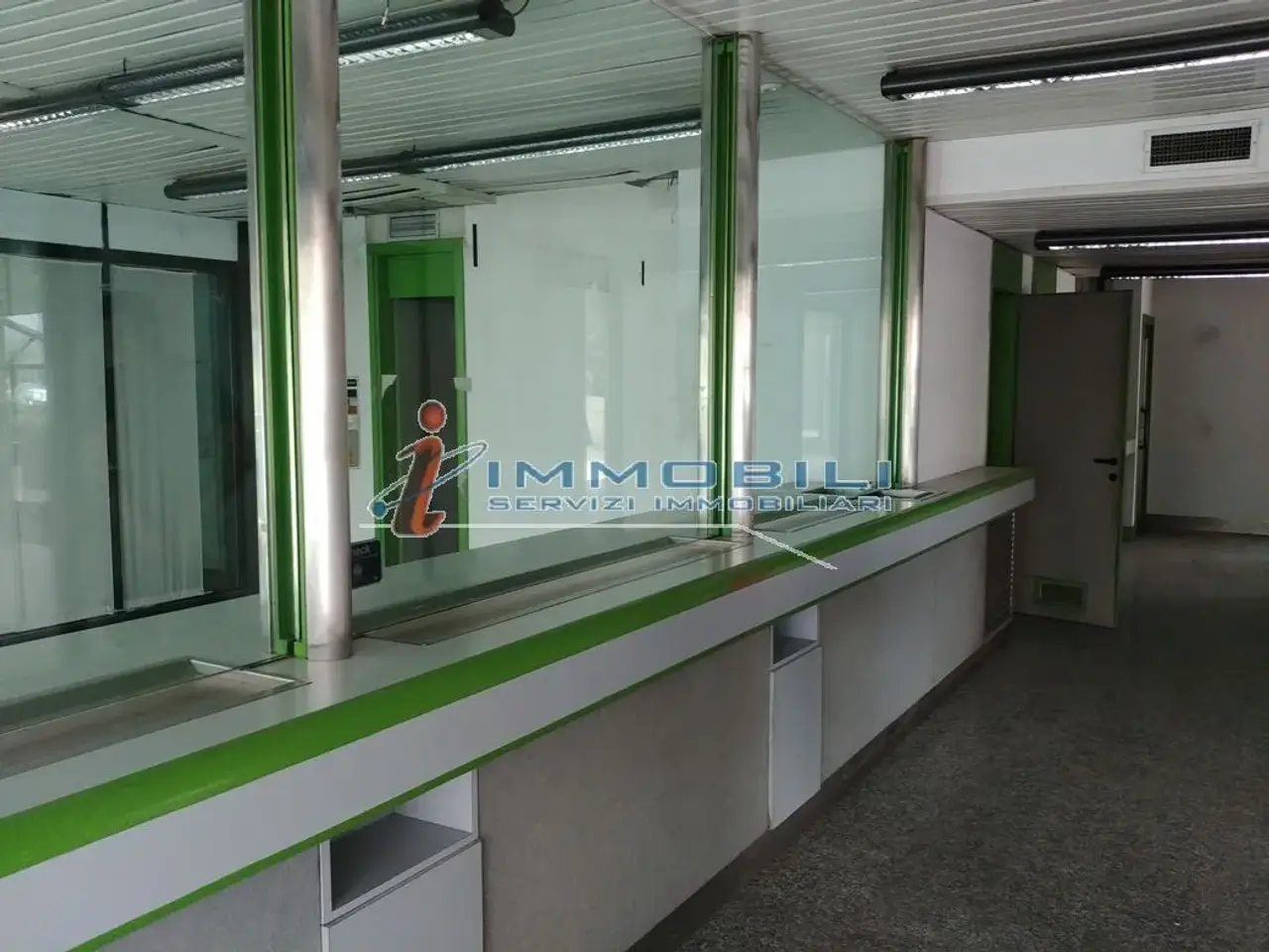 Ufficio in Via Bartolomeo Colleoni, Agrate Brianza, {3} - Foto 1