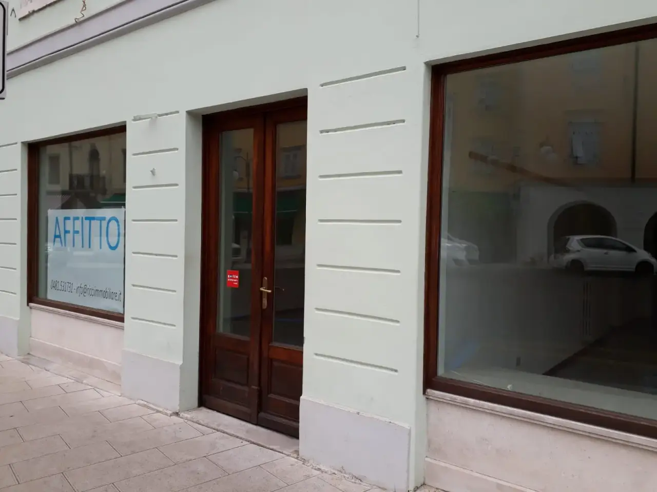 Negozio in Piazza Cavour 7, Gorizia, {3} - Foto 2