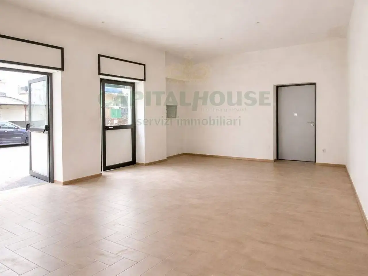 Negozio in Via Palma, Striano, {3} - Foto 1