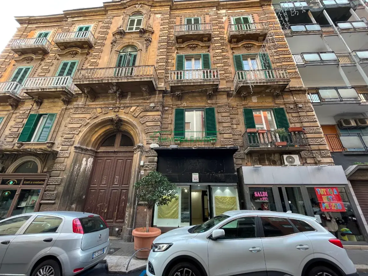 Negozio in Via Alessandro Manzoni, Bari, {3} - Foto 1