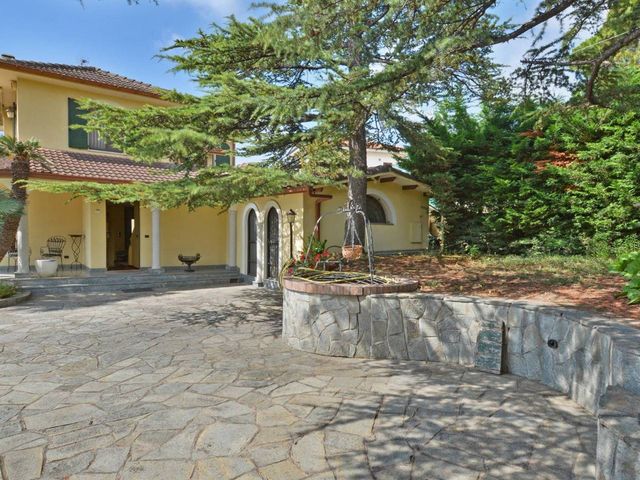 Villa in Strada alla Colla 159, Sanremo - Foto 1