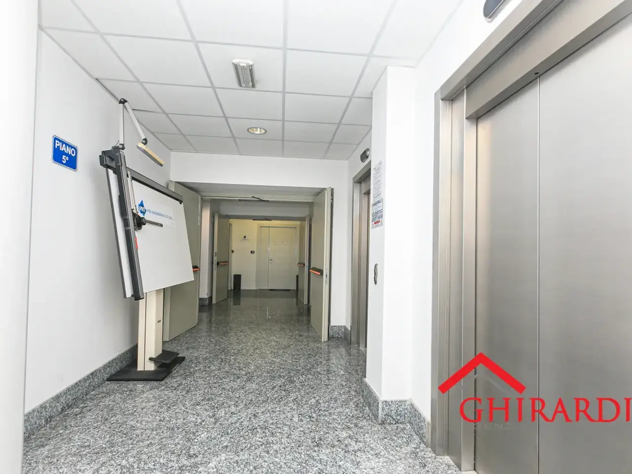 Ufficio in Via delle Nuove Tecnologie Enrico Albareto 21, Genova, {3} - Foto 2