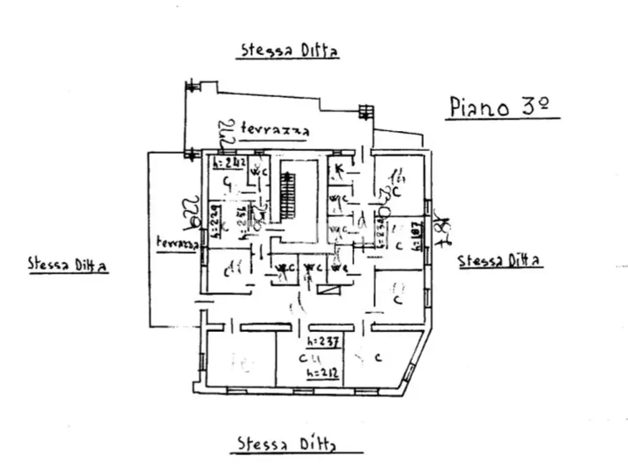 Palazzina commerciale in Via Generale Armando Pezzana 9, Condove, {3} - Planimetria 1