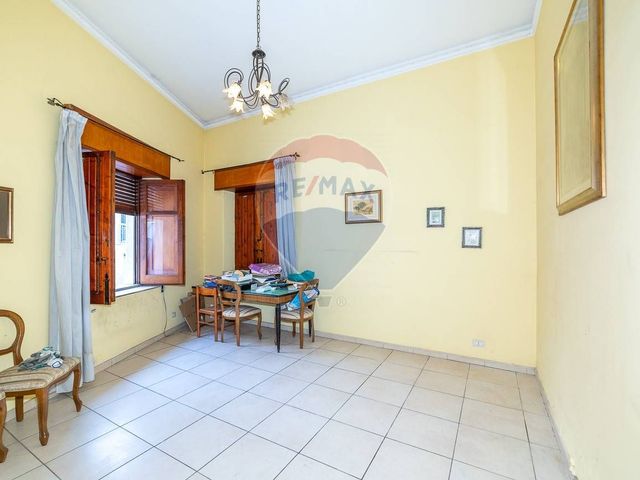 Detached house in Via Immacolata 39-41, Catania - Photo 1