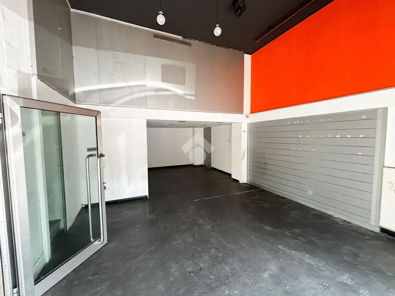 Ufficio in Via Marco d'Oggiono 1, Lecco, {3} - Foto 1